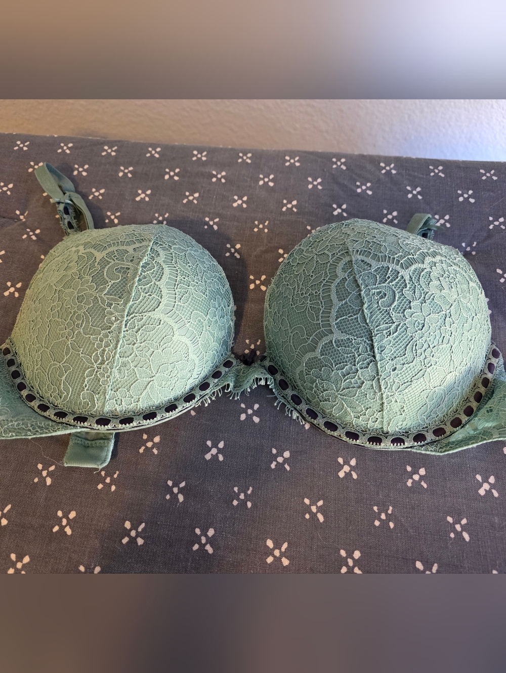 Dream Angels Push-Up Bra in Sage Green